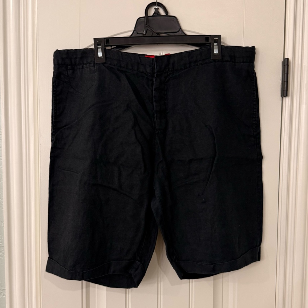 Black men’s linen ZARA shorts, size XXL